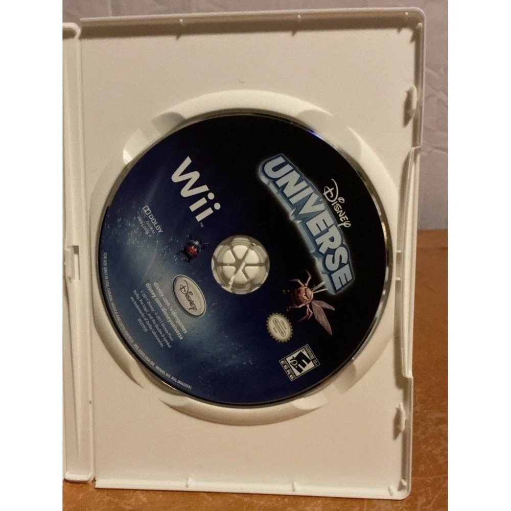Disney Universe (Nintendo Wii, 2011) Complete W/ Manual CIB, Some Scratches - Picture 5 of 6